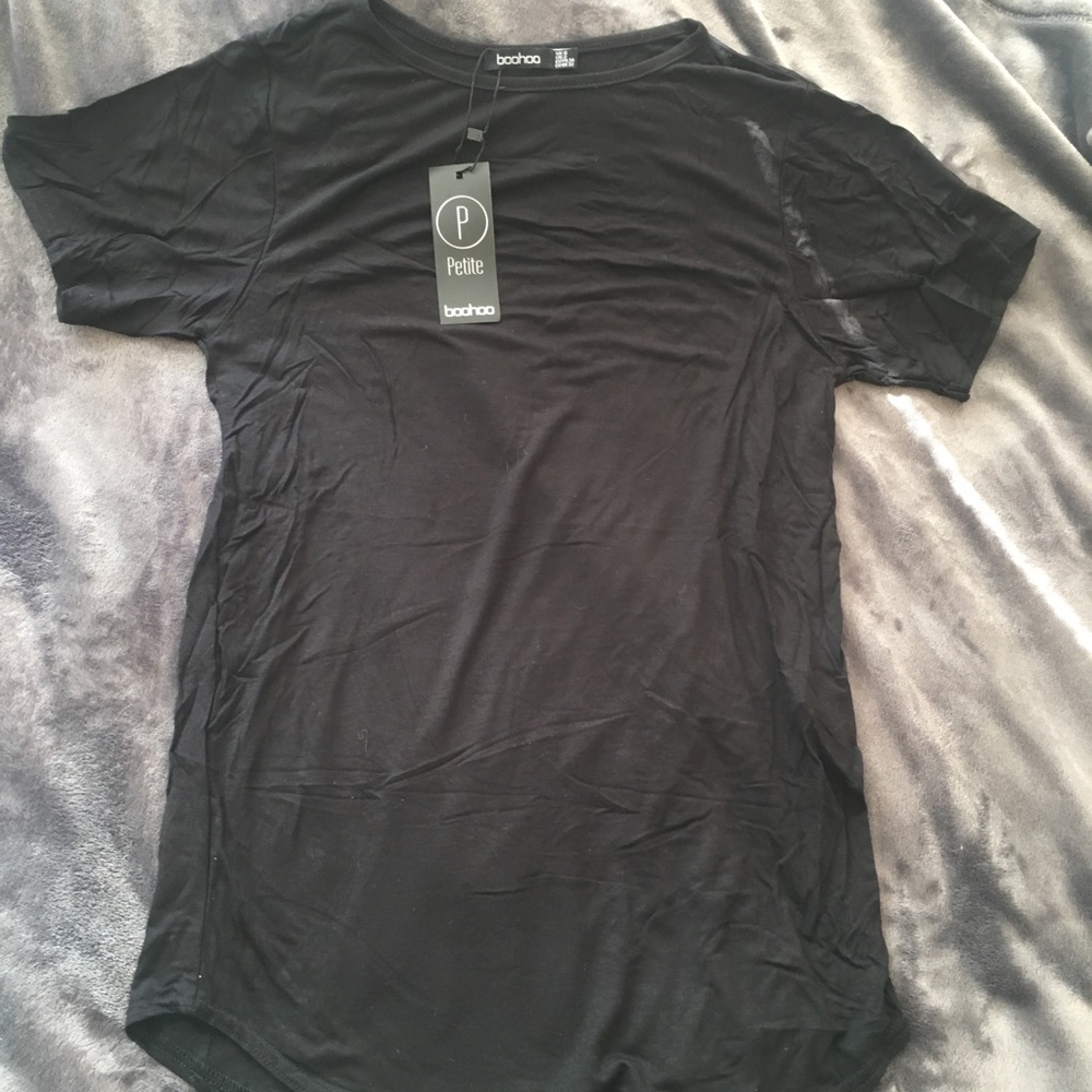 Black Tshirt dress US size 2 -BOOHOO brand new
